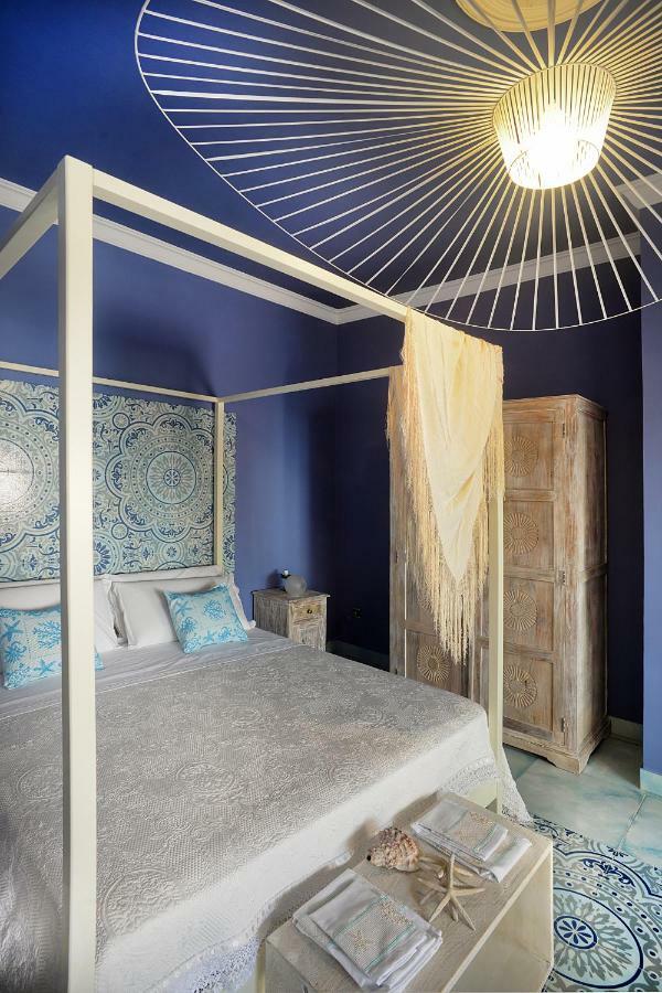 Donna Filomena Casa Vacanza Di Charme サレルノ エクステリア 写真