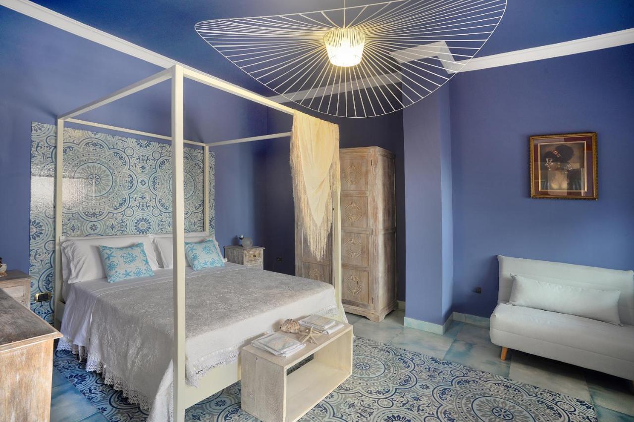 Donna Filomena Casa Vacanza Di Charme サレルノ エクステリア 写真